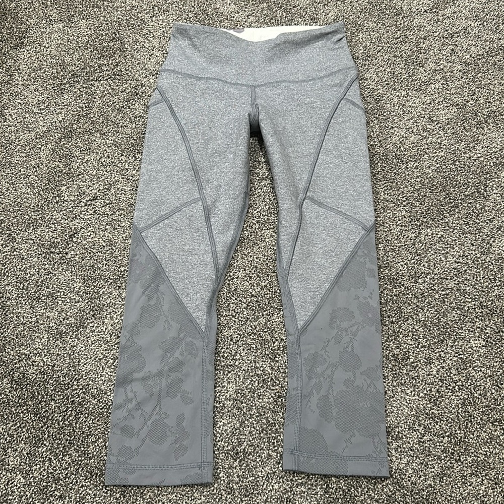 Lululemon Speed Cropped